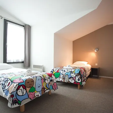 酒店 洛伊亚克康福特酒店 3*