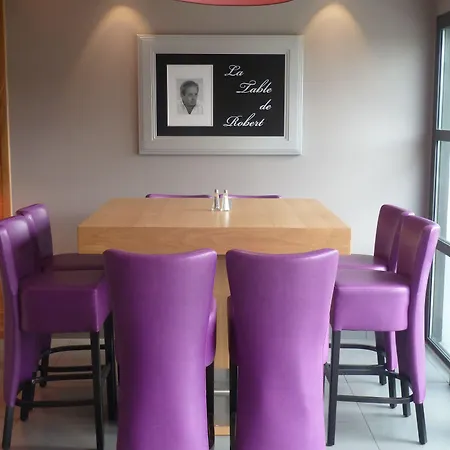 洛伊亚克康福特酒店