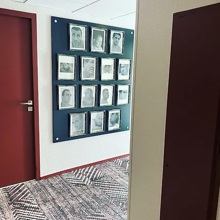 洛伊亚克康福特酒店 巴约讷