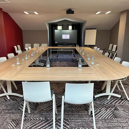 Loreak 3* באיון