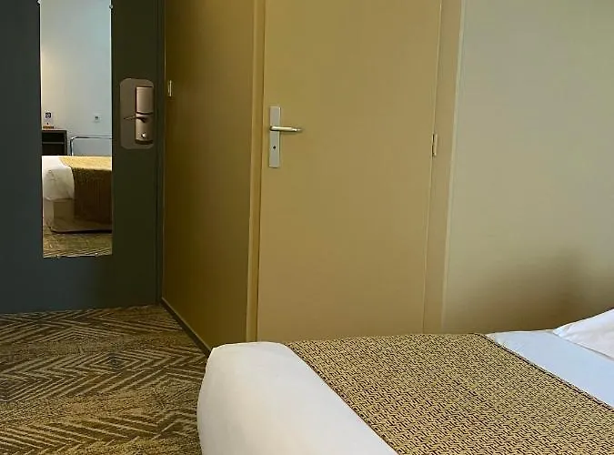 コンフォート ロレアク 3*