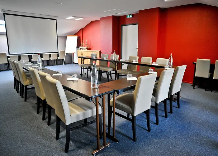 コンフォート ロレアク 3*