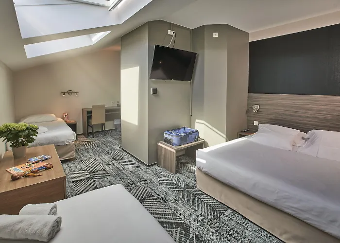 Hotel Loreak 3*