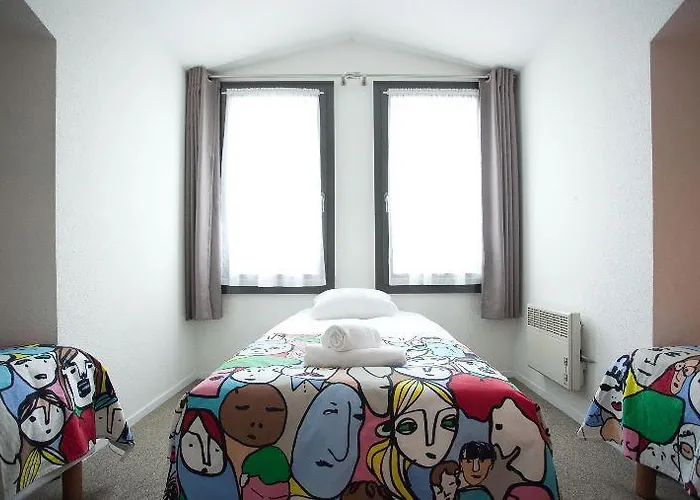 コンフォート ロレアク 3* バイヨンヌ