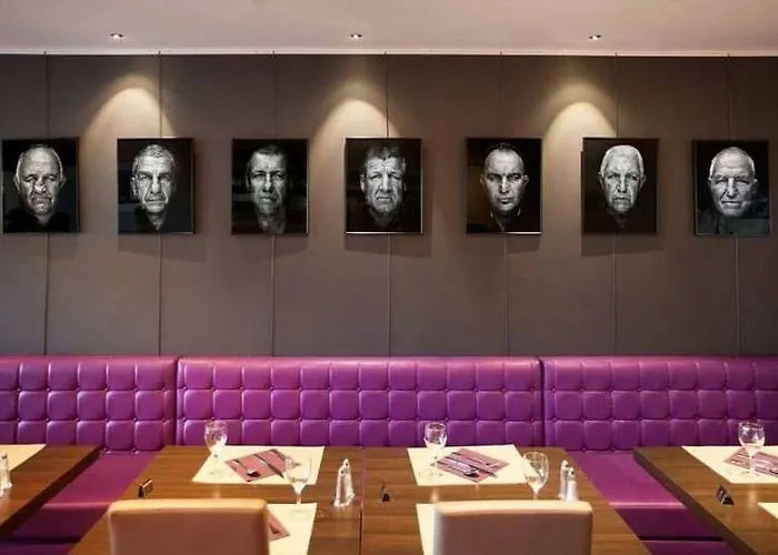 Loreak מלון באיון